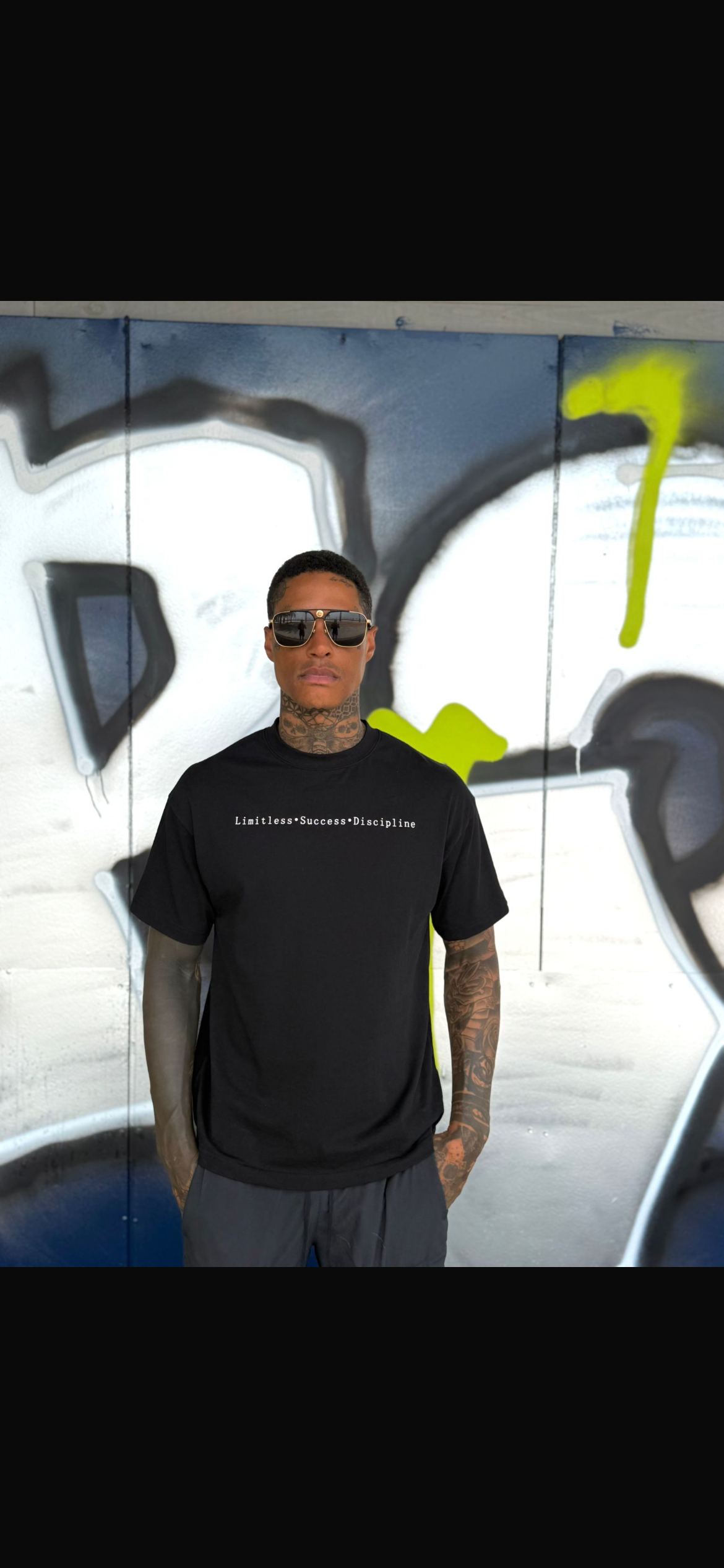 Limitless Vol.1 - Oversized Black Edition Unisex